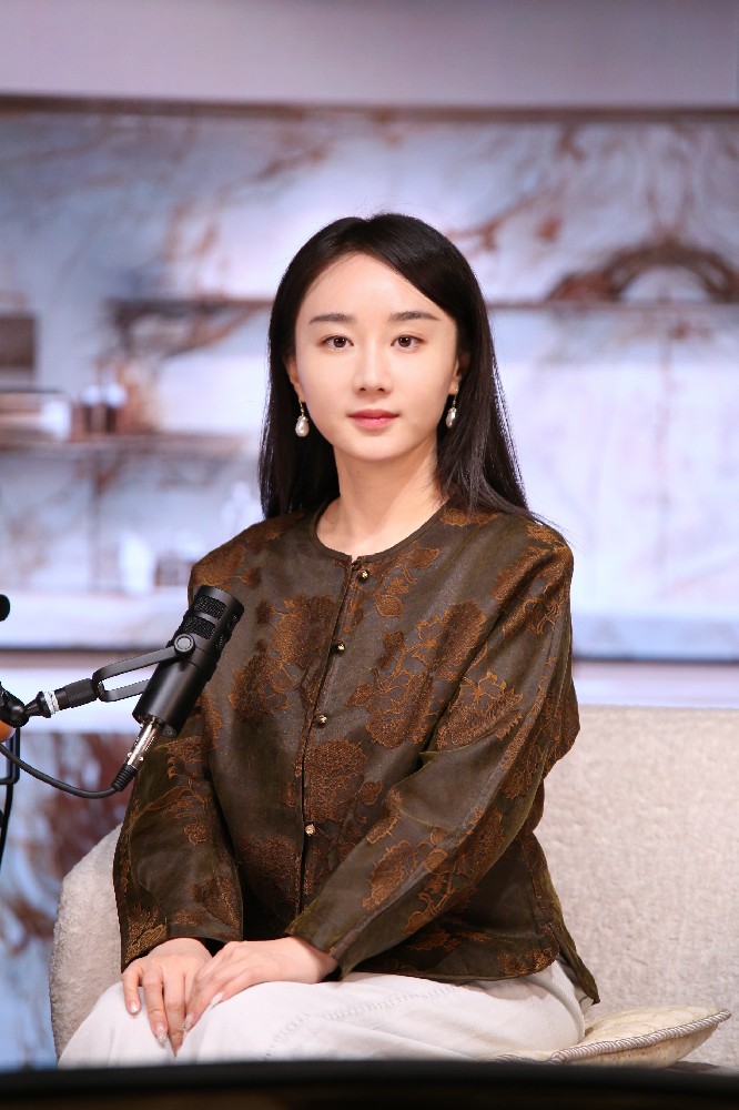 恭喜余佩珊老师入库华熠智库