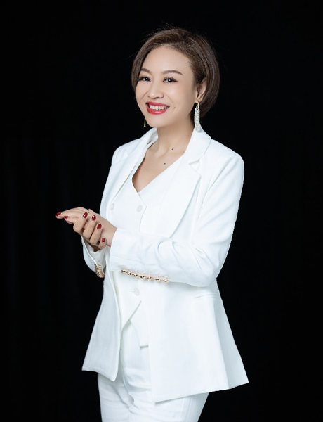 华熠智库专家照片模板.png