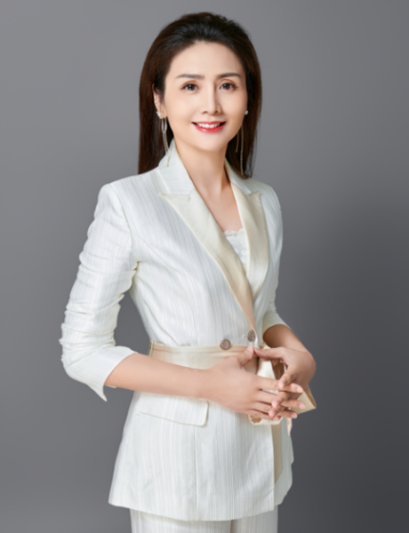 华熠智库专家照片模板.png