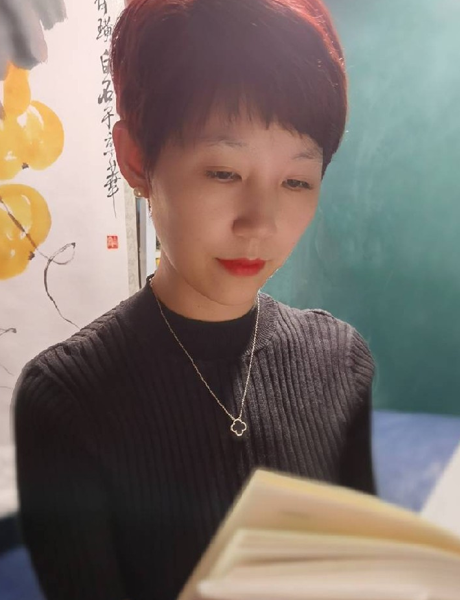 华熠智库专家照片模板.png