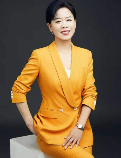 华熠智库专家照片模板.png